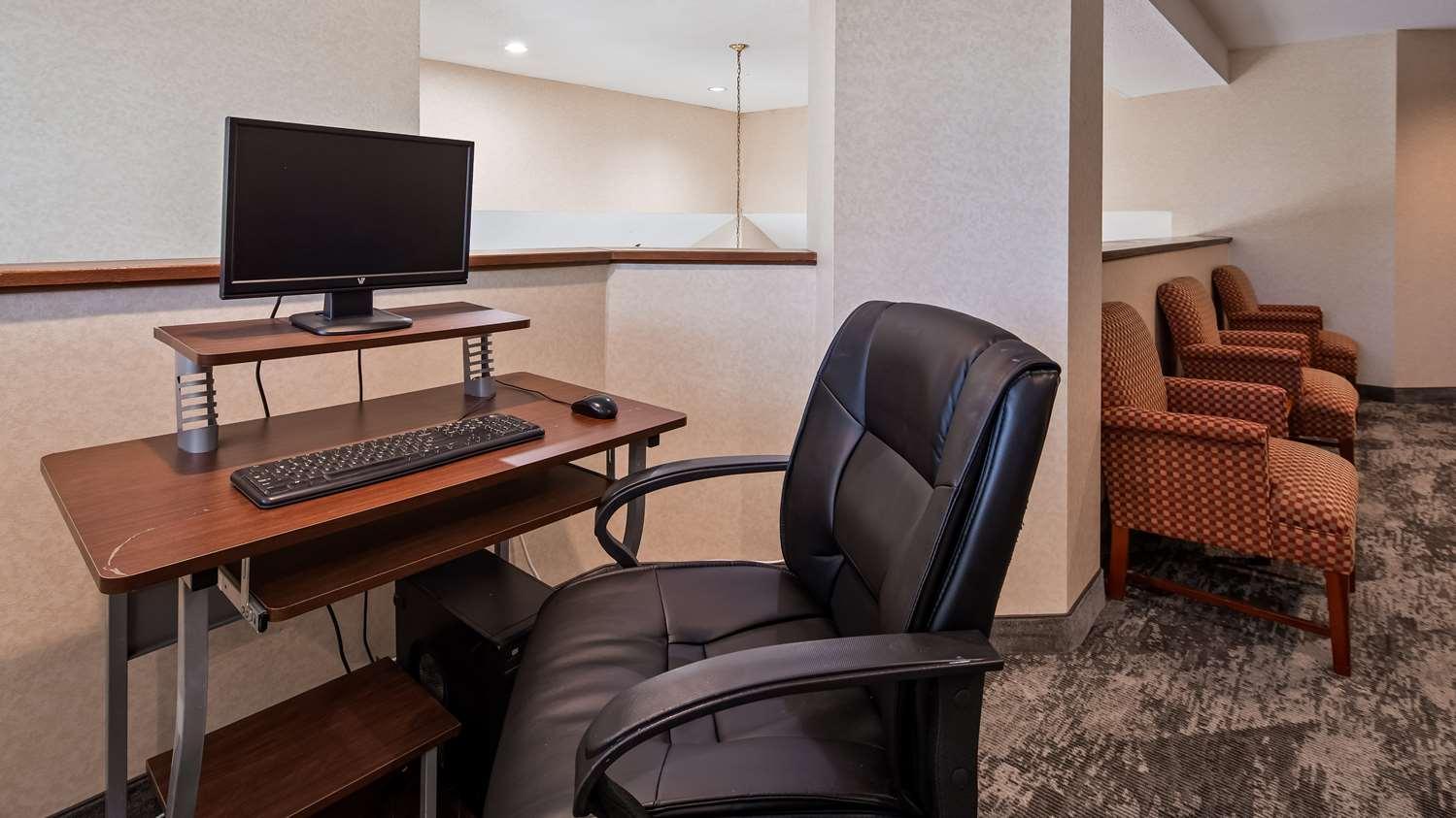 Charlevoix Inn & Suites Surestay Collection By Best Western Exterior foto